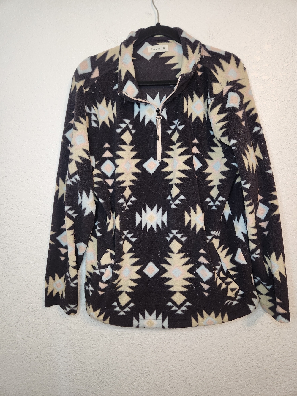PacSun black beige Aztec-patterned quarter-zip fleece pullover Pacsun L